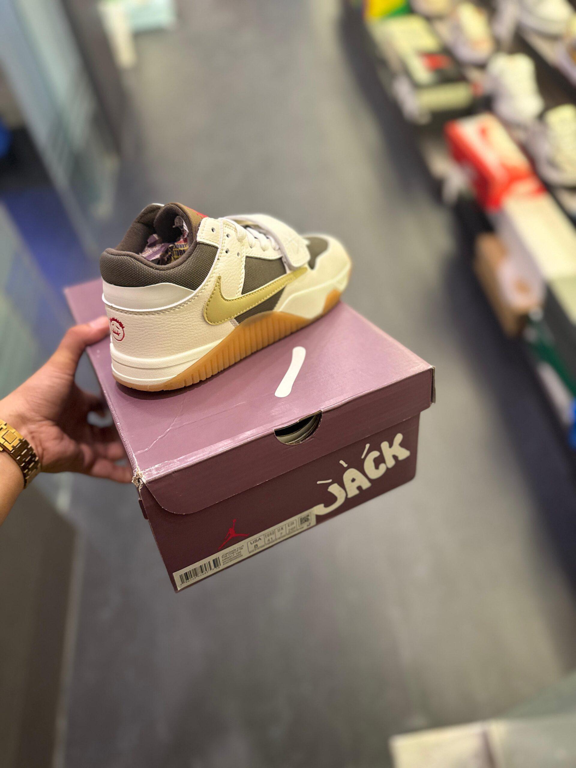 FIRST COPY AIR JORDAN JUMPMAN JACK TR TRAVIS SCOTT - Image 9