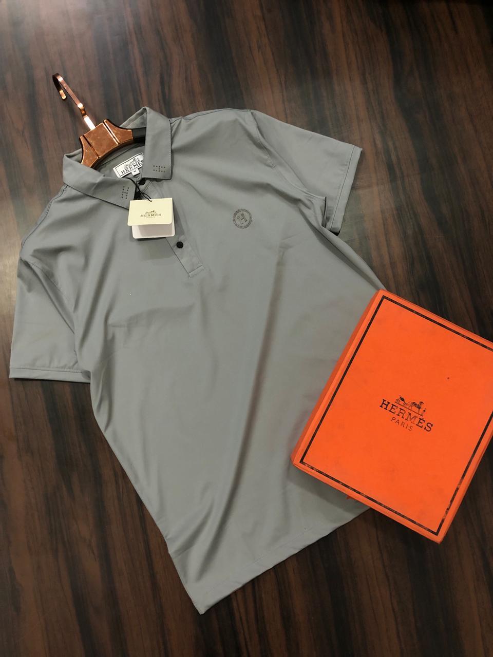 FIRST COPY HERMES VERY EXCLUSIVE POLOS T-SHIRT - Image 3