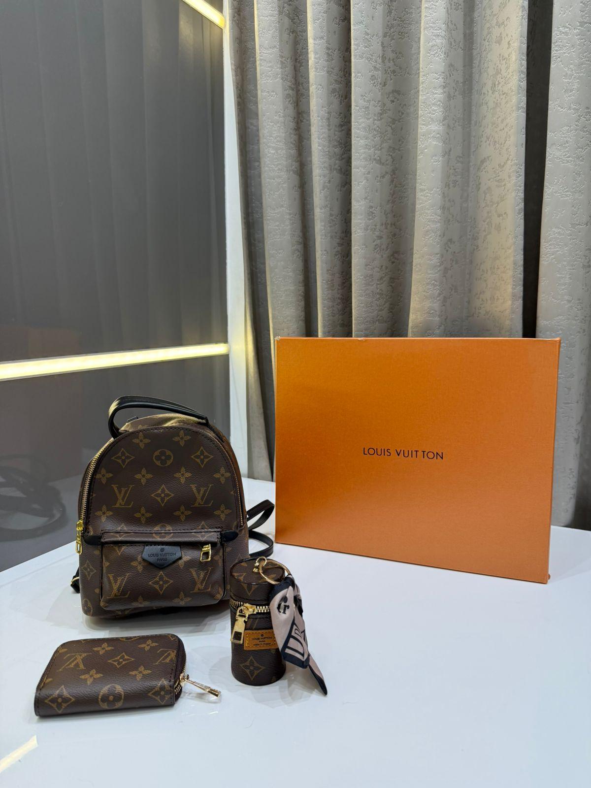 FIRST COPY LOUIS VUITTON BROWN PREMIUM GIFT SET BAGPACK