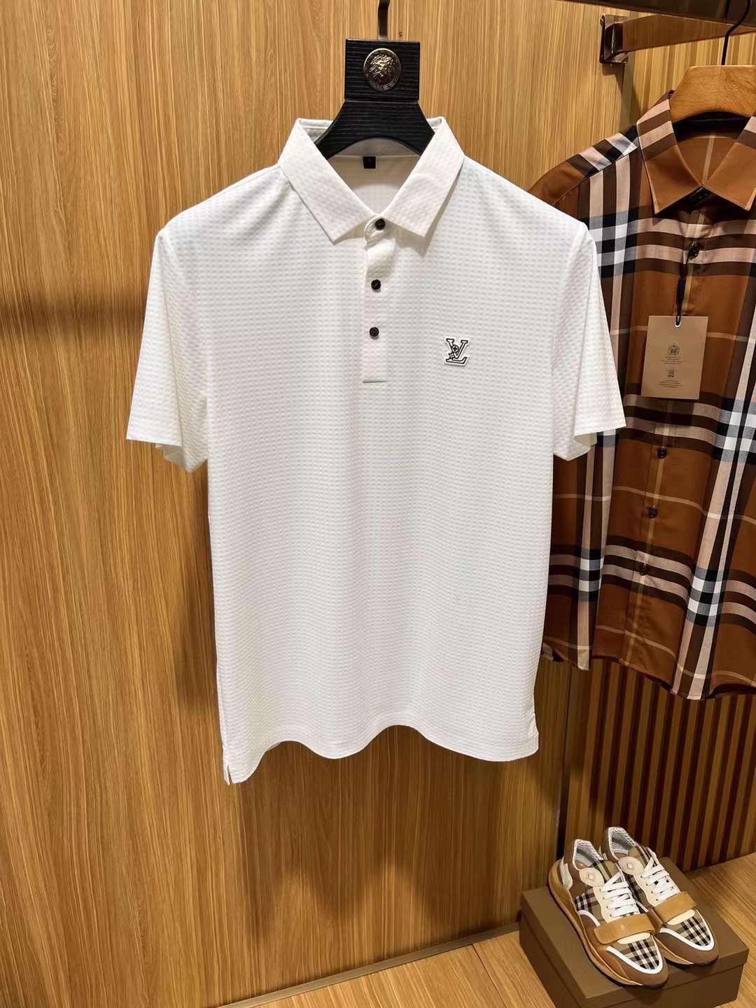 FIRST COPY LOUIS VUITTON SEAMLESS FABRIC T-SHIRTS