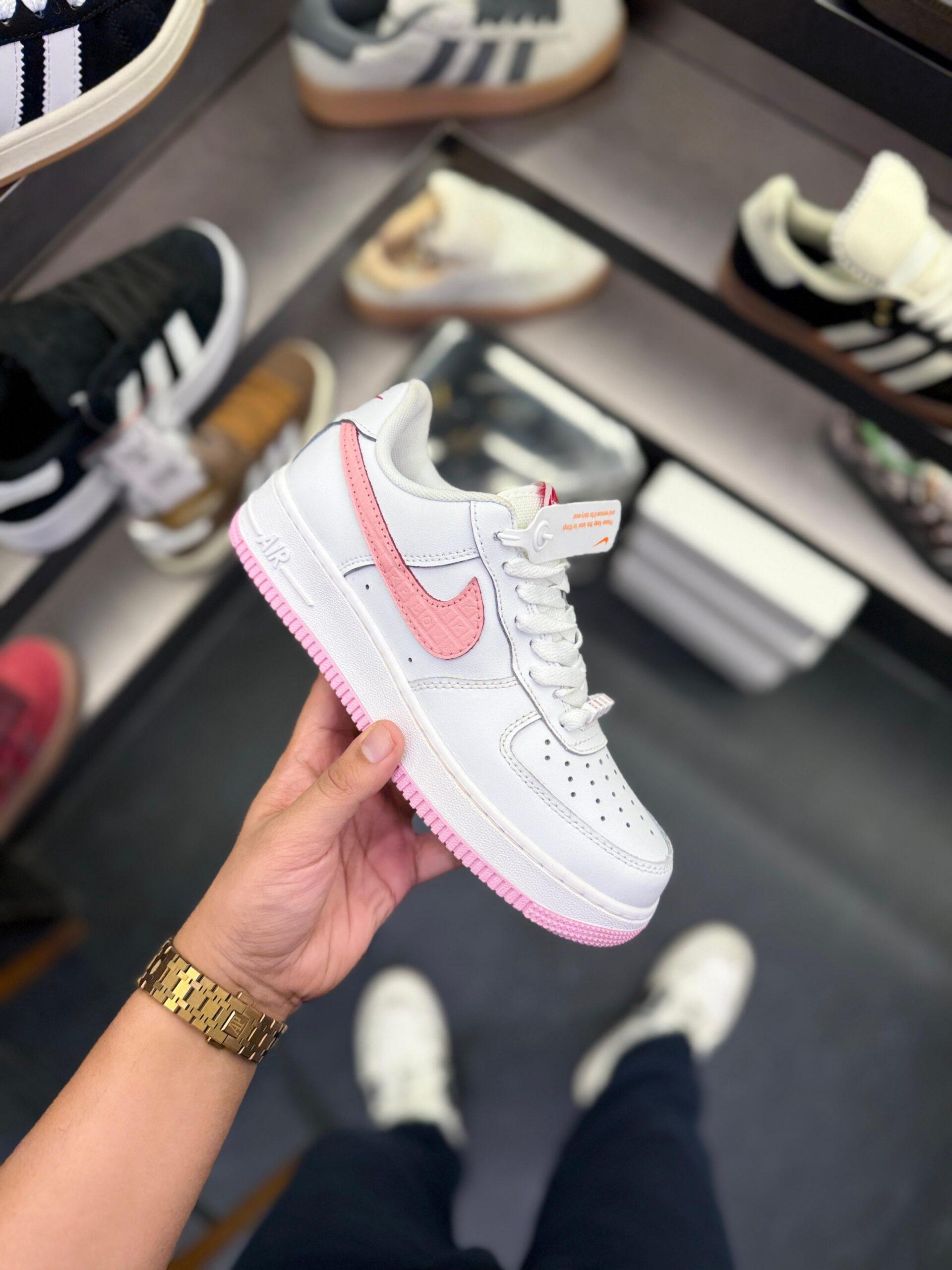 FIRST COPY NIKE AIRFORCE ONE VALENTINE FOR GIRLS