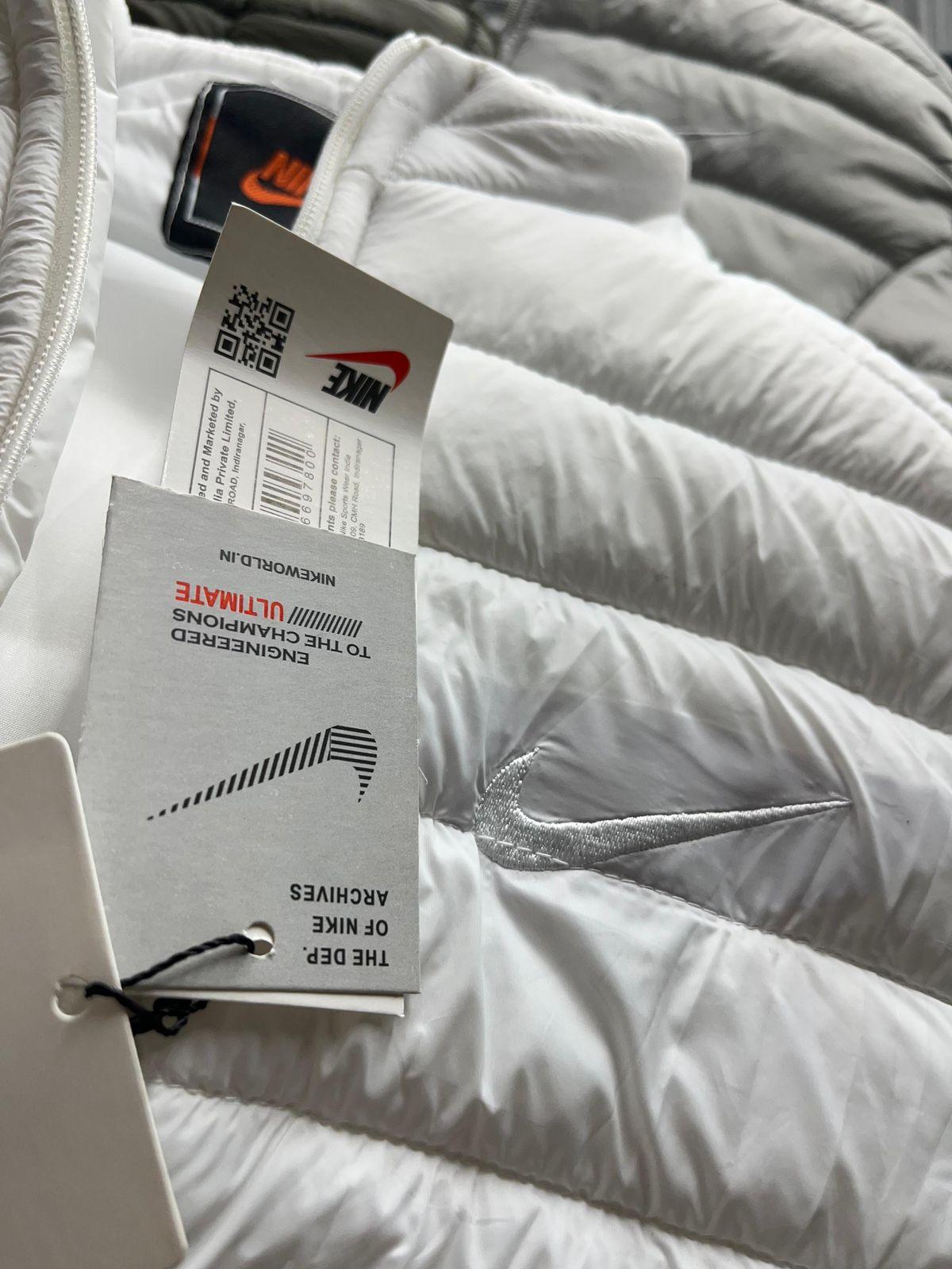 FIRST COPY NIKE HALF JACKET - Image 8