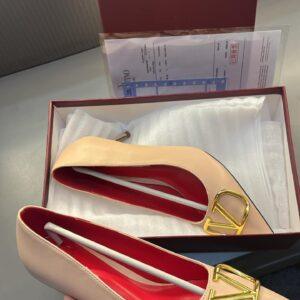 FIRST COPY VALENTINO HEELS FOR WOMAN