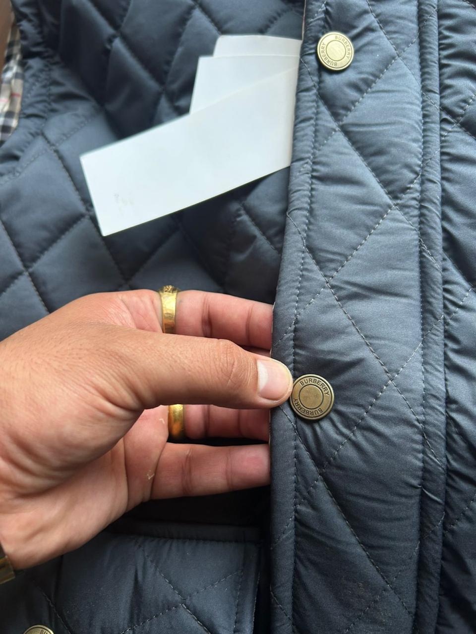 FIRST COPY BURBERRY BARFI CUT HALF JACKET - Image 4