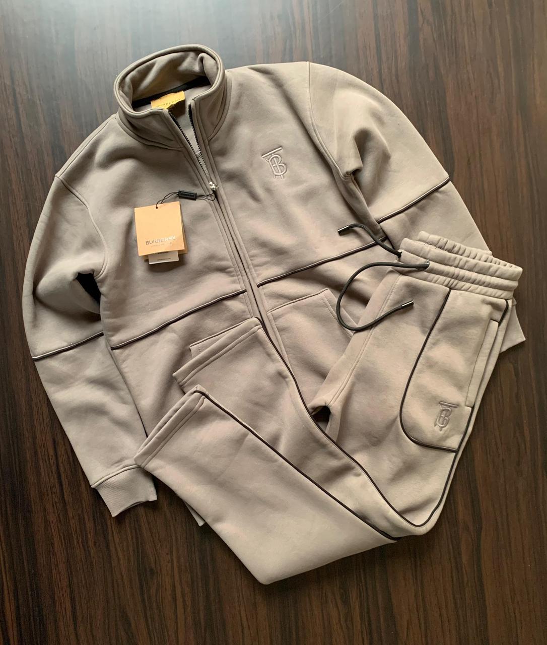FIRST COPY BURBERRY EXCLUSIVE ZIPPER TRACKSUIT - Image 12