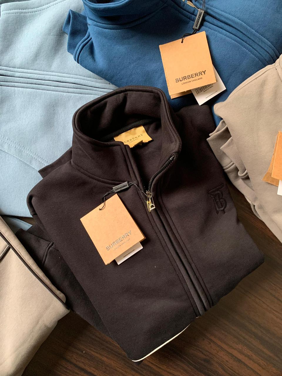 FIRST COPY BURBERRY EXCLUSIVE ZIPPER TRACKSUIT - Image 13