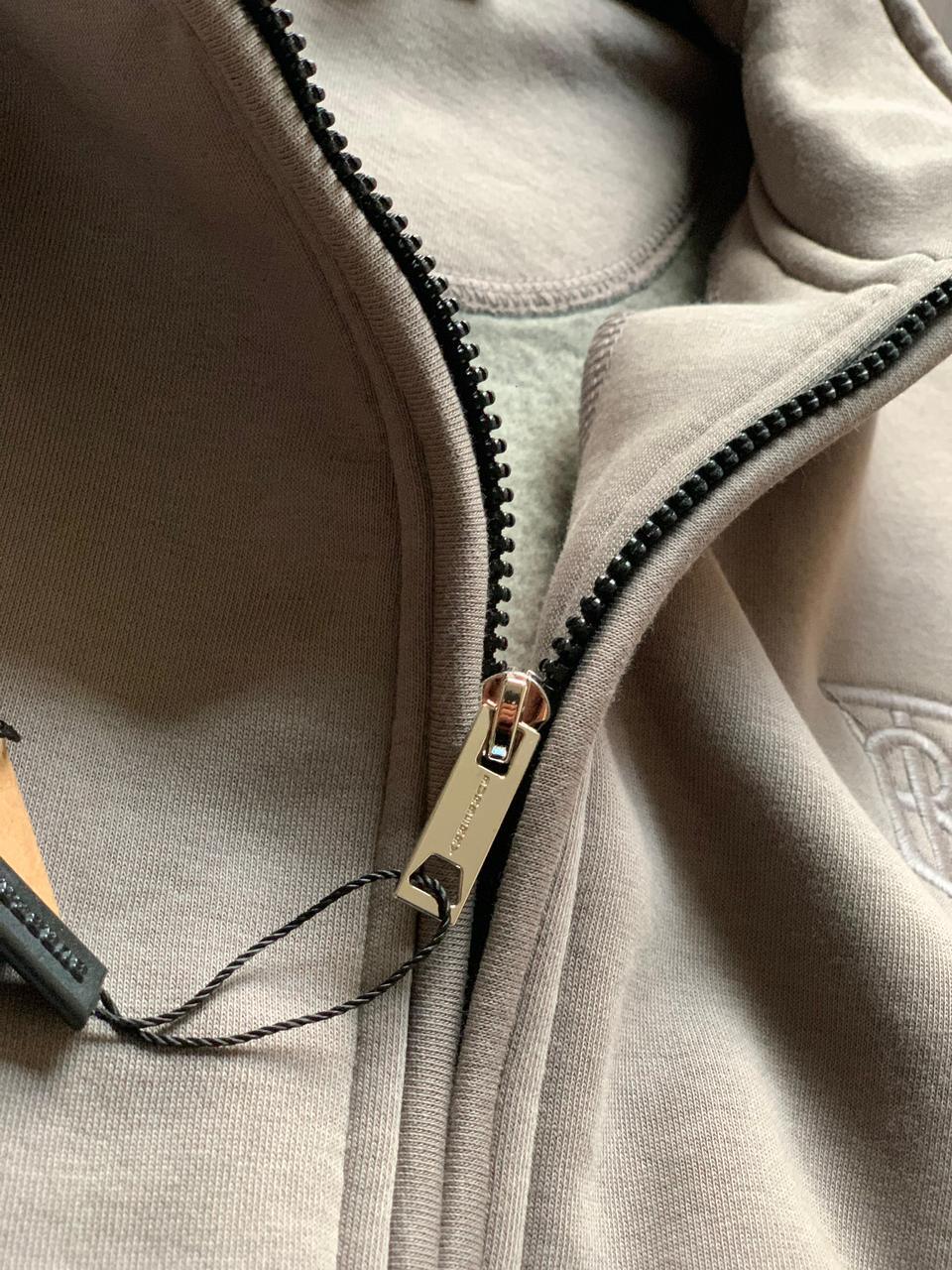 FIRST COPY BURBERRY EXCLUSIVE ZIPPER TRACKSUIT - Image 5