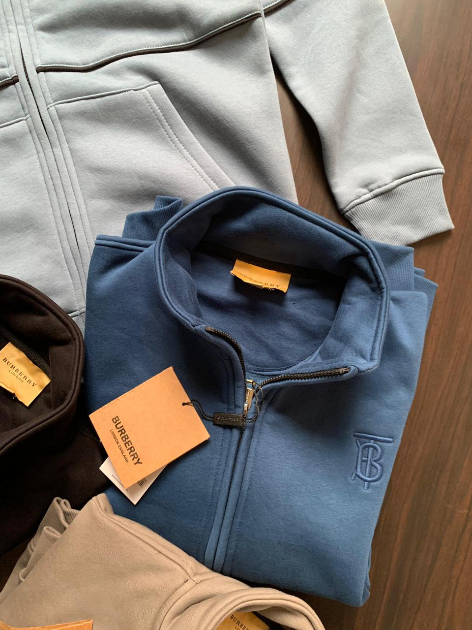 FIRST COPY BURBERRY EXCLUSIVE ZIPPER TRACKSUIT - Image 7