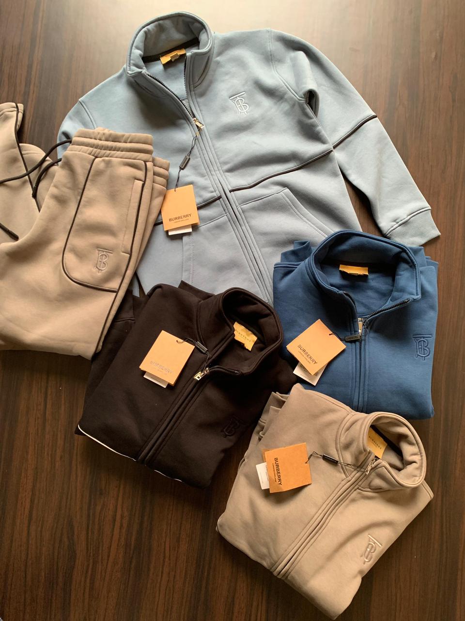 FIRST COPY BURBERRY EXCLUSIVE ZIPPER TRACKSUIT - Image 9