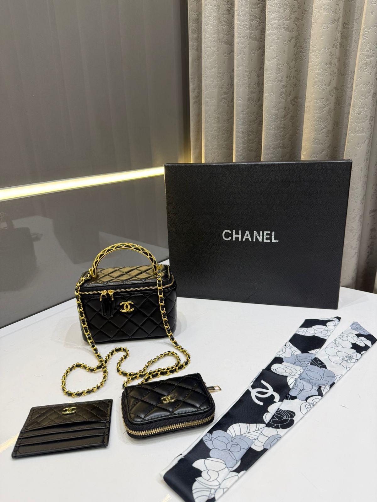 FIRST COPY CHANEL 24B VANITY CASE BAG - Image 7