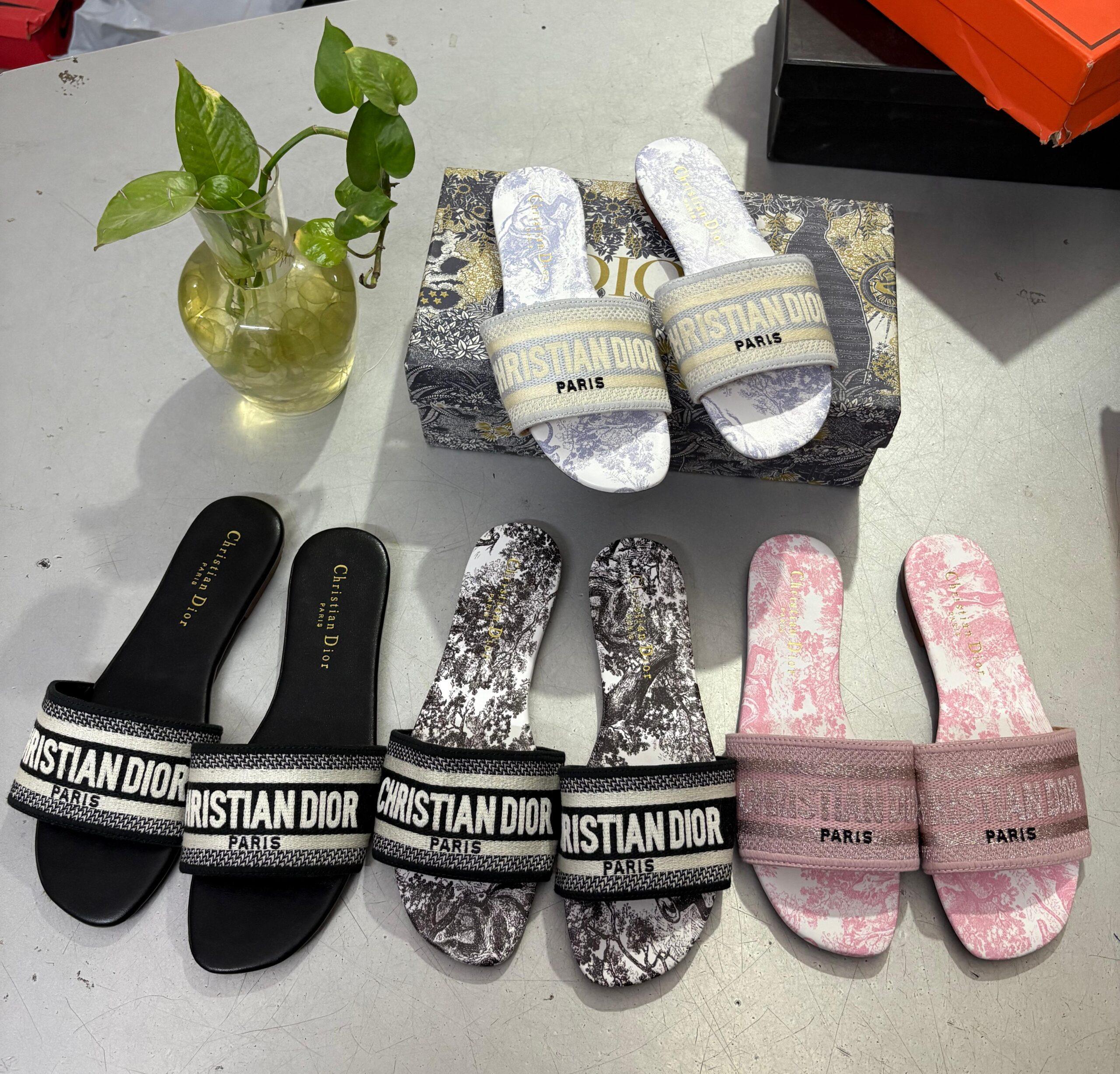 FIRST COPY CHRISTIAN DIOR DWAY FLATS