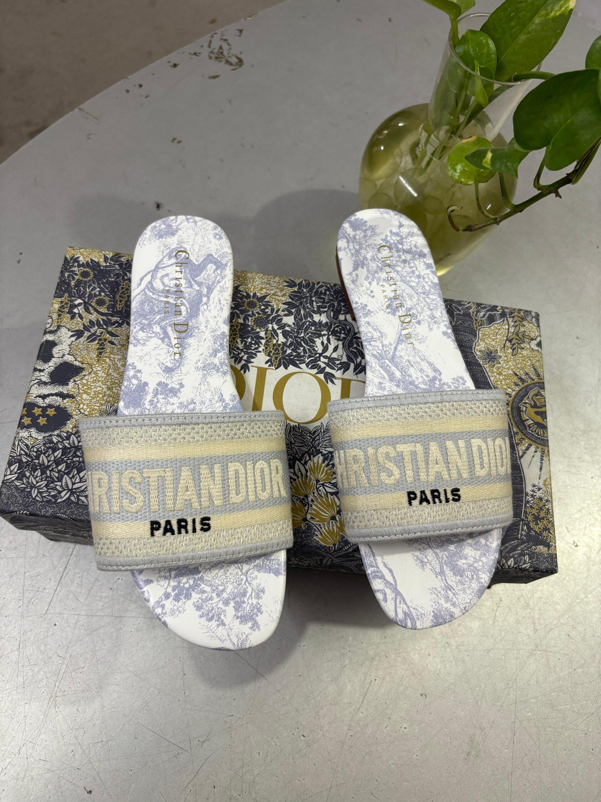 FIRST COPY CHRISTIAN DIOR DWAY FLATS - Image 15