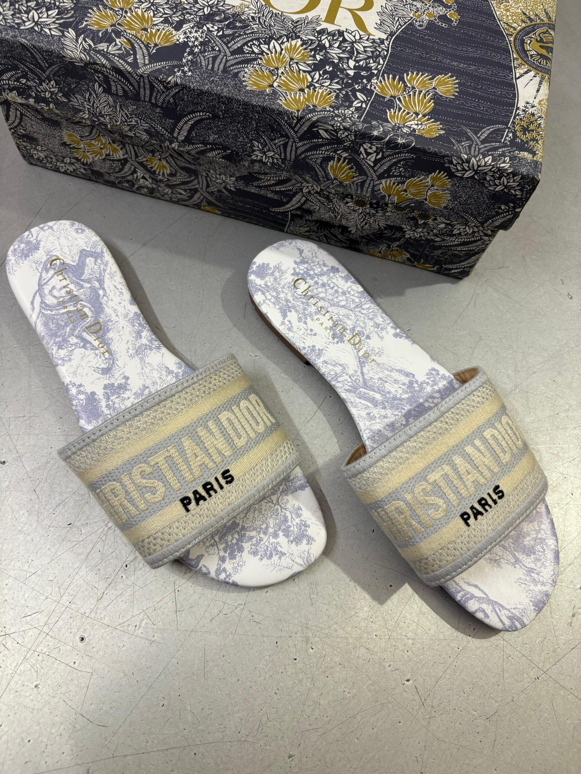 FIRST COPY CHRISTIAN DIOR DWAY FLATS - Image 16