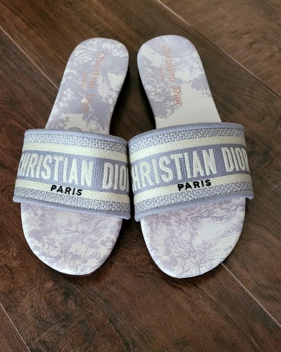 FIRST COPY CHRISTIAN DIOR DWAY FLATS - Image 9