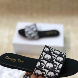 FIRST COPY CHRISTIAN DIOR SANDAL FOR WOMAN