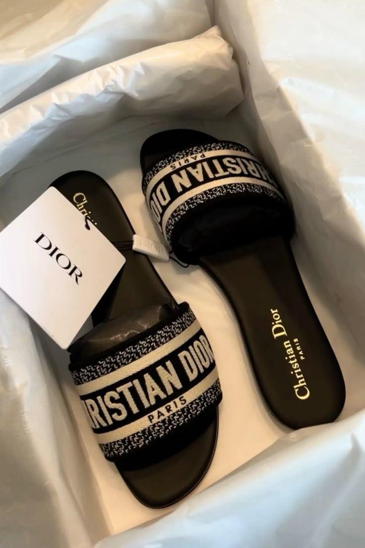 FIRST COPY CHRISTIAN DIOR SANDAL FOR WOMAN