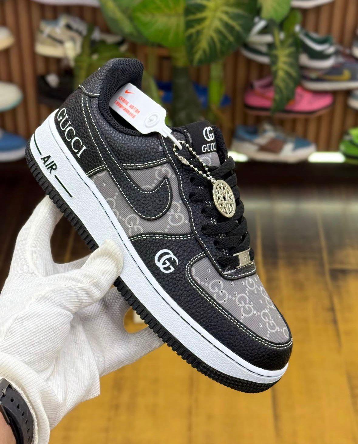 FIRST COPY NIKE AIRFORCE 1 X GUCCI SHOES FOR MEN