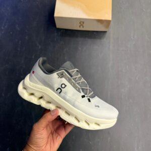 FIRST COPY ON RUNNING CLOUDTILT WHITE GREY FOR MEN