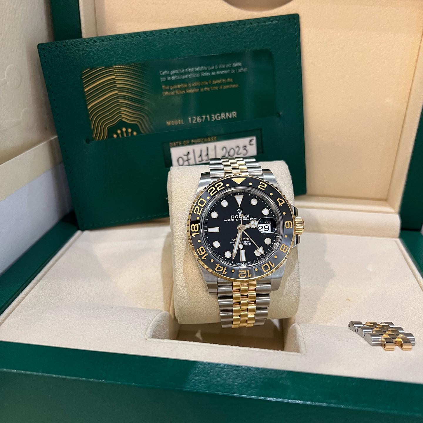 FIRST COPY Rolex Oyster perpetual Gmt master watch - Image 7