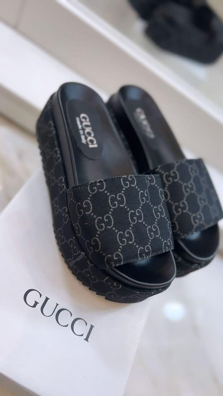 FIRST COPY GUCCI SANDAL FOR WOMAN - Image 2
