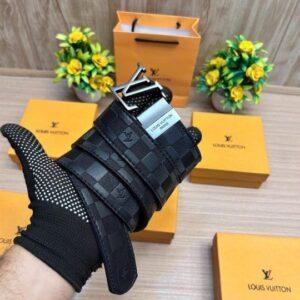 FIRST COPY Louis Vuitton mens belts